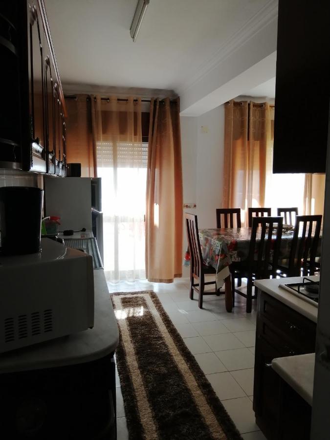 Apartamentos Lazarino1 Nazaré Exteriör bild